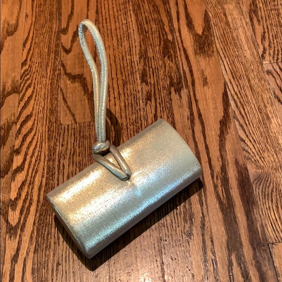 LaRegale gold shimmering wristlet - Picture 3 of 3